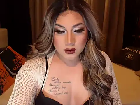 YourMistressAggy online show from April 18, 7:18 pm