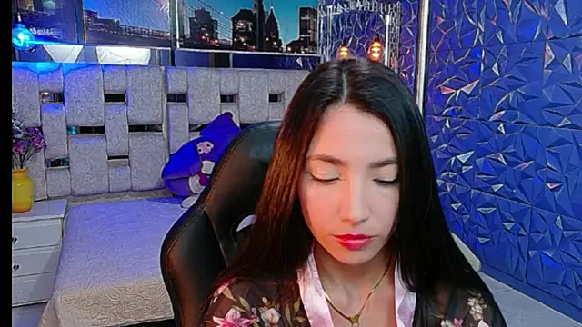 MiaLovelyn online show from March 30, 8:08 pm