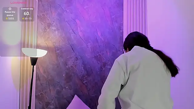 alina sauvage online show from April 11, 11:14 am