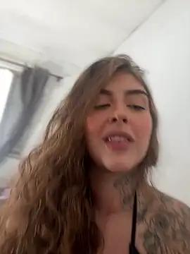 miiabellovic online show from April 20, 5:16 pm