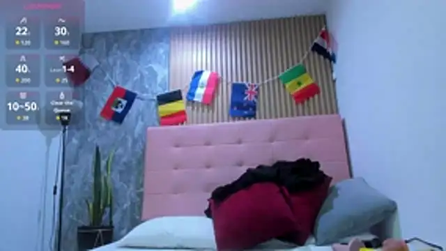 luna lat online show from July 2, 11:38 am