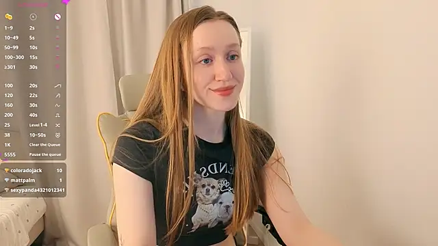 mowalova online show from July 31, 5:41 am