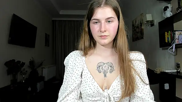 OhMyAlice online show from April 13, 9:26 pm