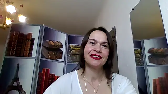 Selena Moo online show from April 23, 8:55 am
