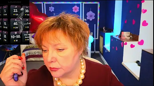 Kira Kingsley online show from April 15, 6:03 am