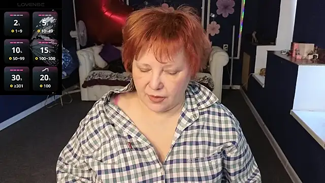 Kira Kingsley online show from April 18, 5:43 am