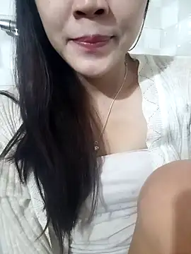 Personality-girl- online show from April 4, 2:21 am