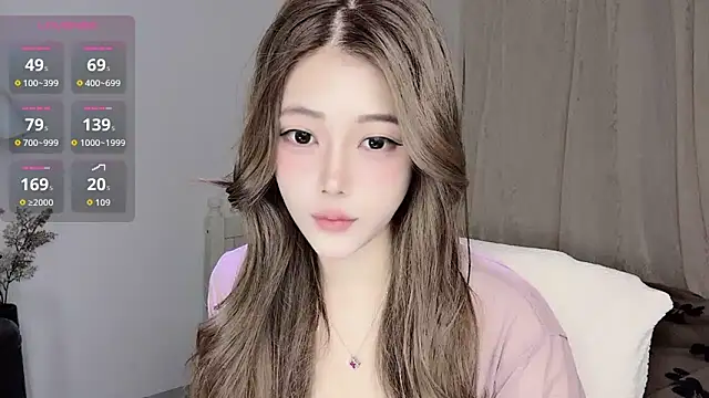 ceekie-77 online show from April 16, 11:29 pm