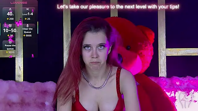 ArianaaFoxy online show from April 6, 2:07 pm