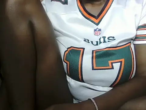 Littlemom124 online show from April 14, 10:21 pm