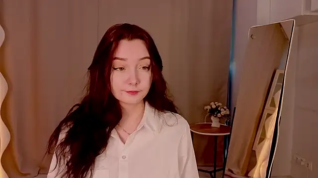 KaraNeagle online show from April 17, 6:04 am