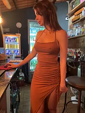 zelyramonvielly online show from April 17, 10:01 pm