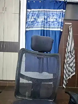 ALIZA FENDY online show from March 24, 3:17 pm