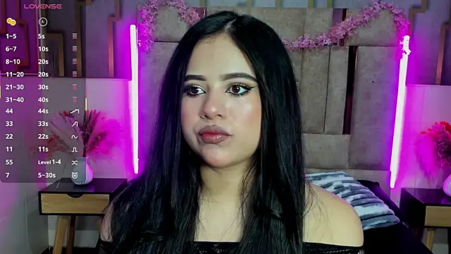 nesli hann online show from April 9, 1:49 pm