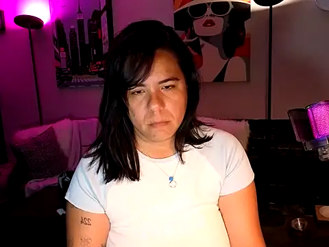 HannaJonns online show from April 11, 7:36 am