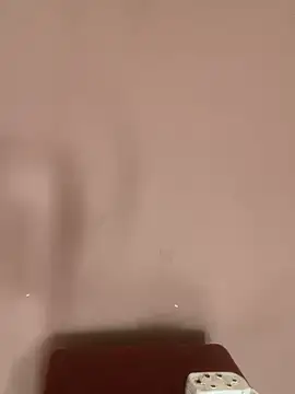 Prettiestheavenly online show from April 22, 12:46 pm