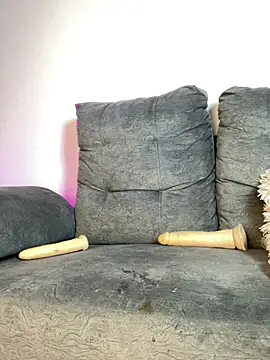 SharonRicci  online show from April 16, 9:39 pm