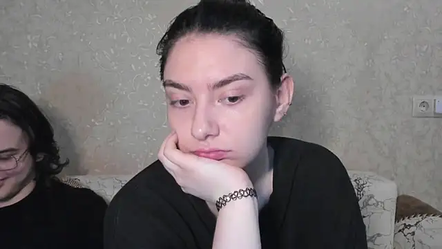 muuur love231 online show from April 14, 3:23 pm