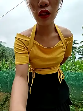 Ruby Lucy online show from April 18, 12:13 am