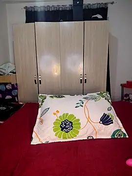 Franchescatoop online show from April 6, 4:34 am