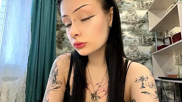 YoursinGoddes online show from April 13, 3:24 pm