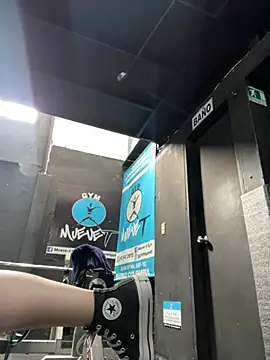 MiaHotboobs online show from April 11, 8:01 pm