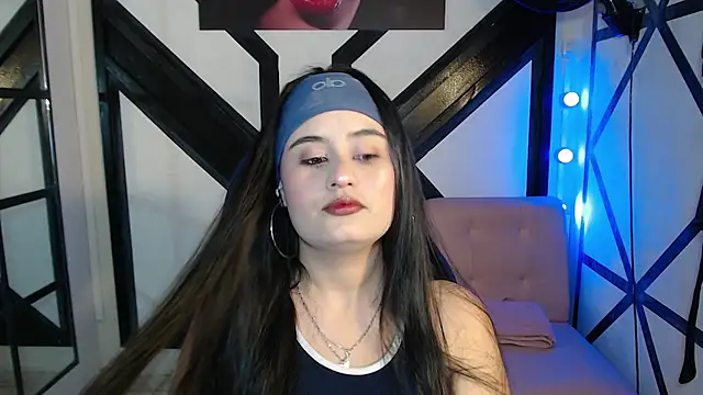 gabriela tm1 online show from July 13, 3:02 pm