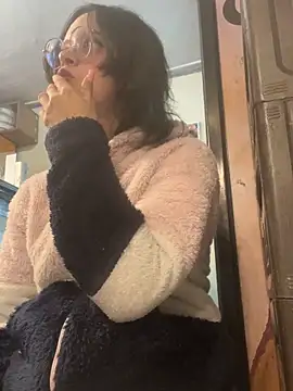 samantha dulce online show from April 19, 10:01 pm