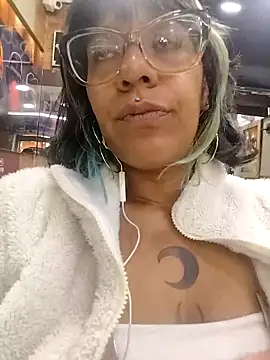 Abby 1-0 online show from April 10, 8:48 pm