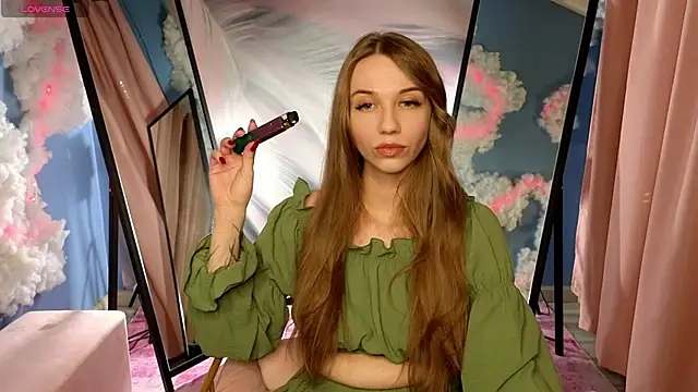 TonyRaymon online show from March 22, 7:47 am