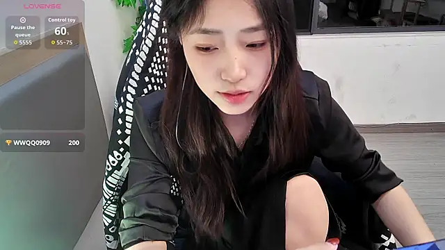 su ning online show from April 1, 1:34 pm