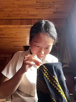 Jolinie online show from April 17, 7:54 am