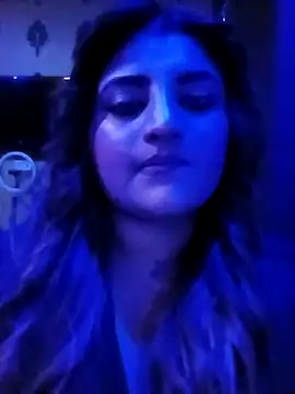 Sanaya Gil online show from April 3, 7:34 pm