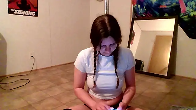 PennyWiseD online show from April 14, 4:56 am