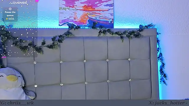 nate love7 online show from April 14, 7:36 pm