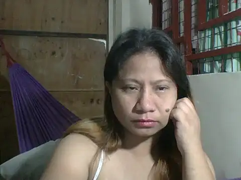 PinayChristine online show from March 24, 4:01 pm