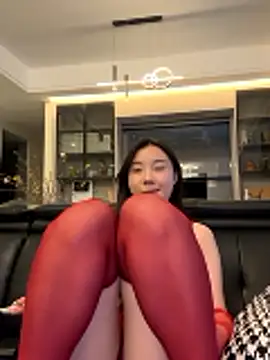 xiaoxiong168 online show from April 9, 11:15 am