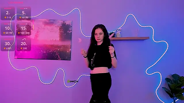 nami glow online show from April 18, 7:58 pm