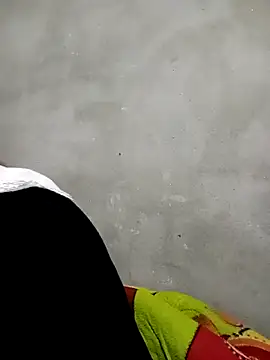 meg 06 online show from April 19, 1:44 pm