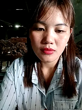 meg 06 online show from April 7, 6:48 am