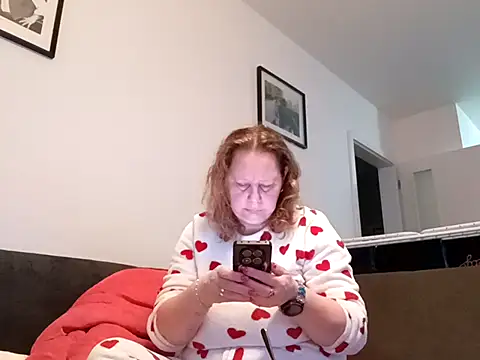 Jahudka47 online show from April 19, 7:30 am