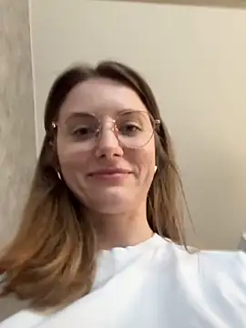 FReyja 44 online show from April 7, 11:01 am