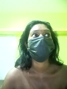 bannerjeesneha20 online show from April 13, 7:25 pm