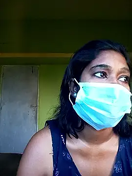 bannerjeesneha20 online show from April 10, 11:49 am