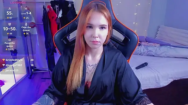 Lisa mano online show from April 1, 1:41 pm