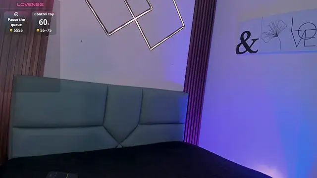 Skarlet Ruiz  online show from April 10, 7:20 pm