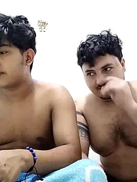 dyland gaga online show from April 6, 2:55 am