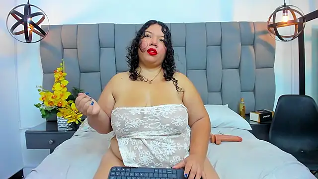 Aurorarosye online show from April 16, 1:55 pm