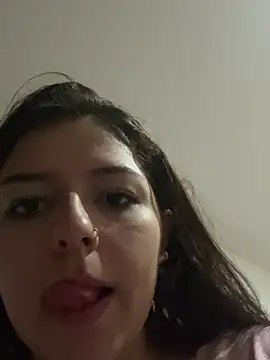 Evelyn Liss online show from April 18, 1:02 pm