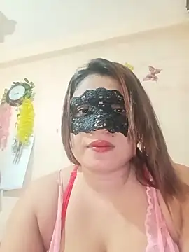 hotbabesha online show from June 6, 6:30 am